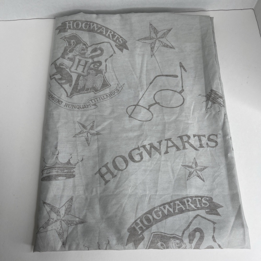Harry Potter Hogwarts Castle Spellbound‎ 1 Curtain No Tie Backs See Description